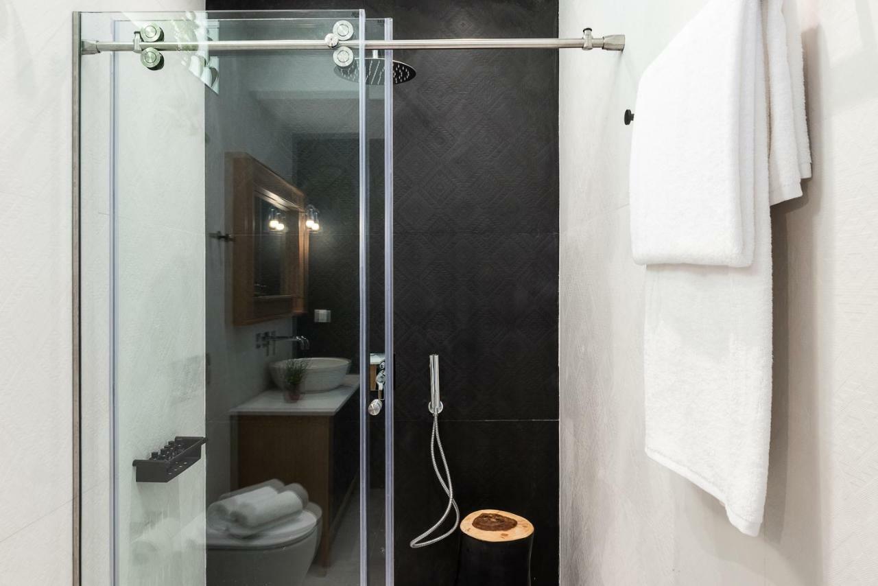 Blue Island Luxury Apartment Kato Daratso Buitenkant foto