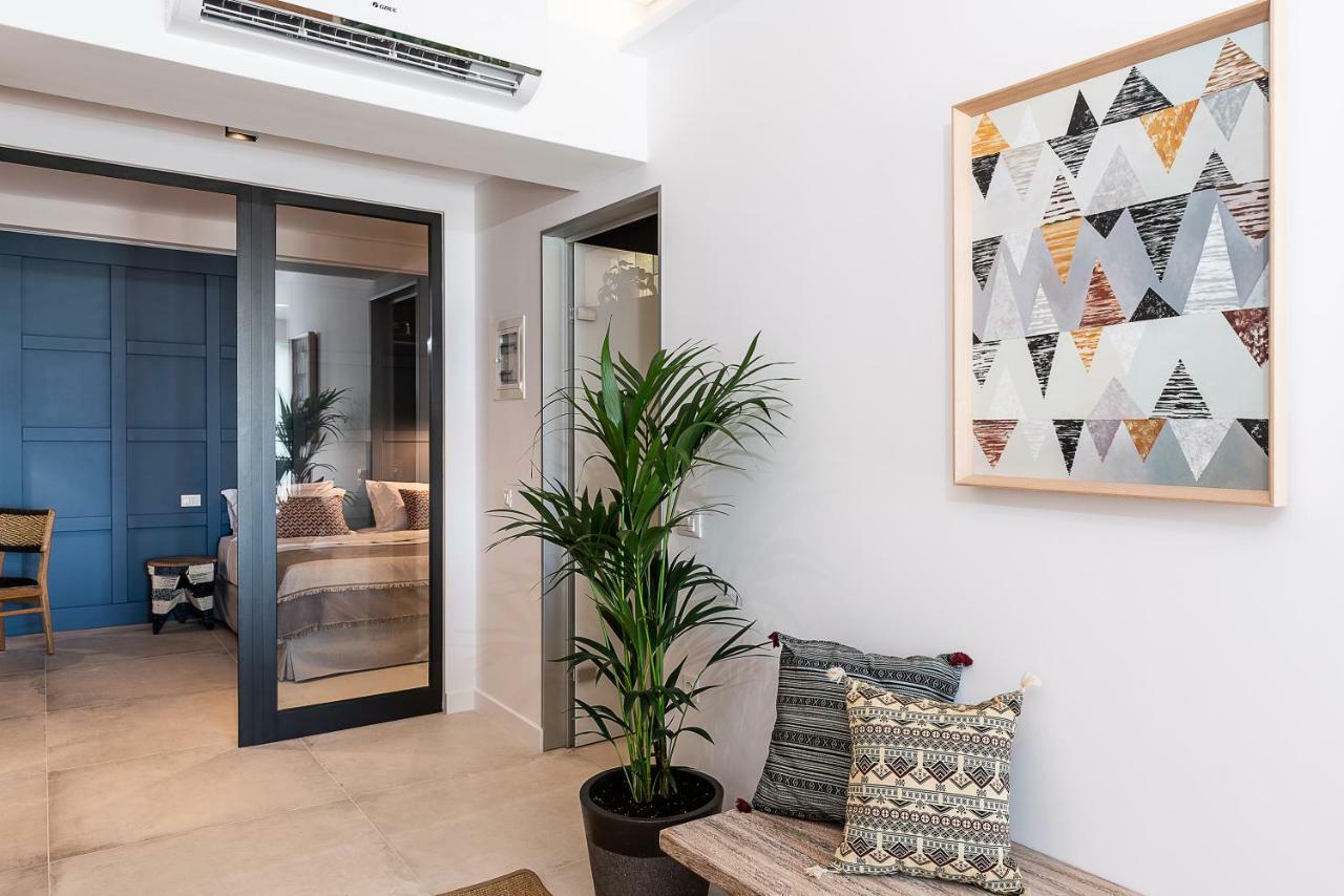 Blue Island Luxury Apartment Kato Daratso Buitenkant foto