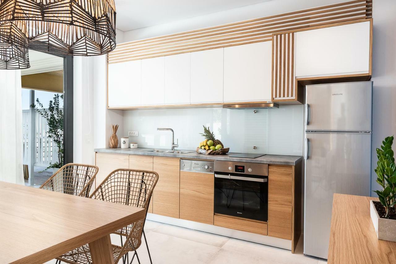 Blue Island Luxury Apartment Kato Daratso Buitenkant foto